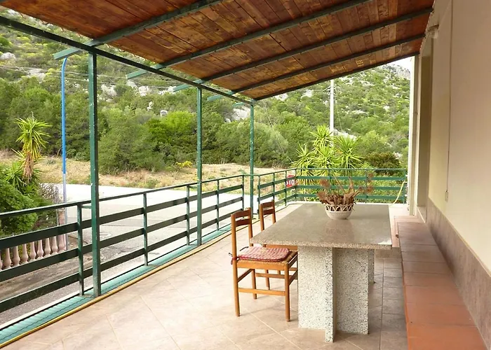 La Bouganville Apartments