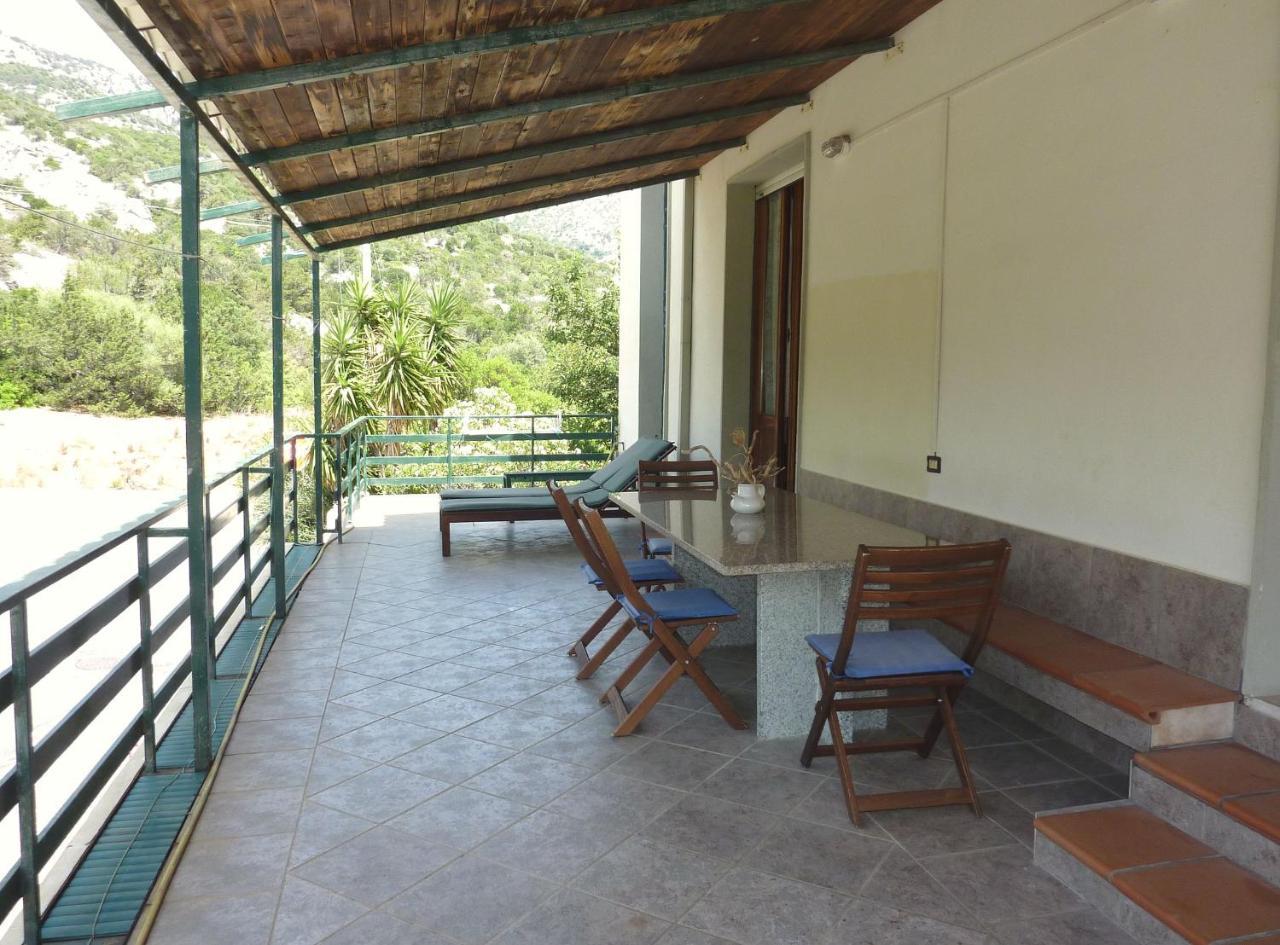 Apartment La Bouganville